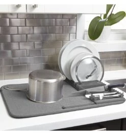 Umbra Udry Afdruiprek Met Droogmat - Antraciet 6 Umbra Udry Afdruiprek Met Droogmat - Antraciet -Winkel Voor Schoonmaakartikelen 1122x1200 3