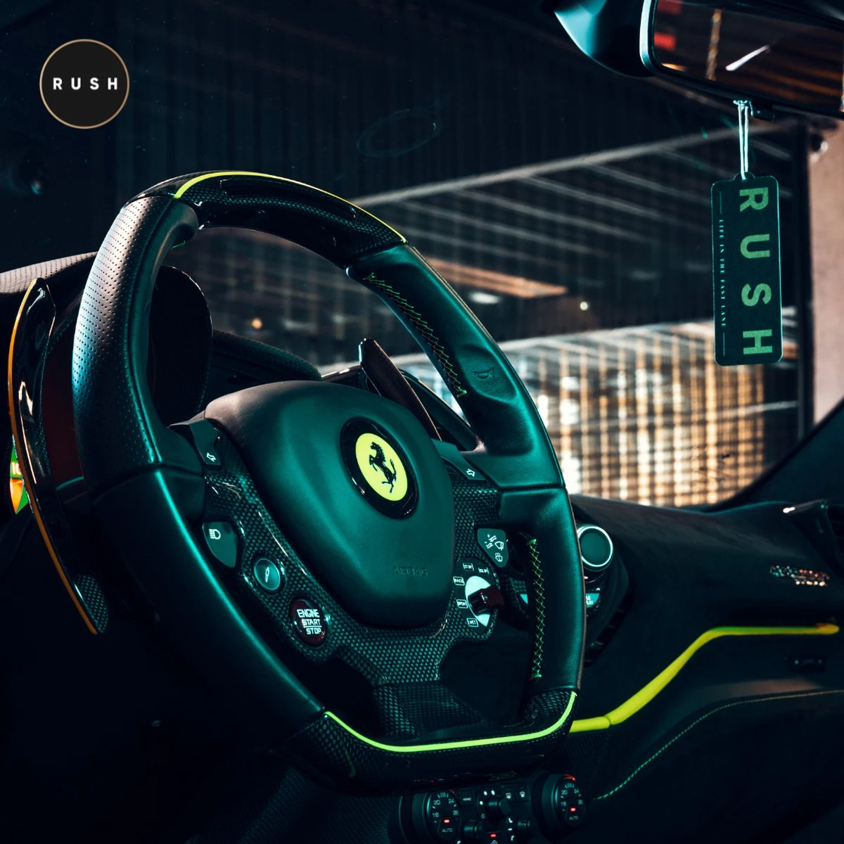 RUSH Interieur Reiniger - Bekleding Reiniger - Auto Wassen - Schoonmaken - Auto Accessories - Interior Care 300ml 11 RUSH Interieur Reiniger - Bekleding Reiniger - Auto Wassen - Schoonmaken - Auto Accessories - Interior Care 300ml - Afbeelding 11