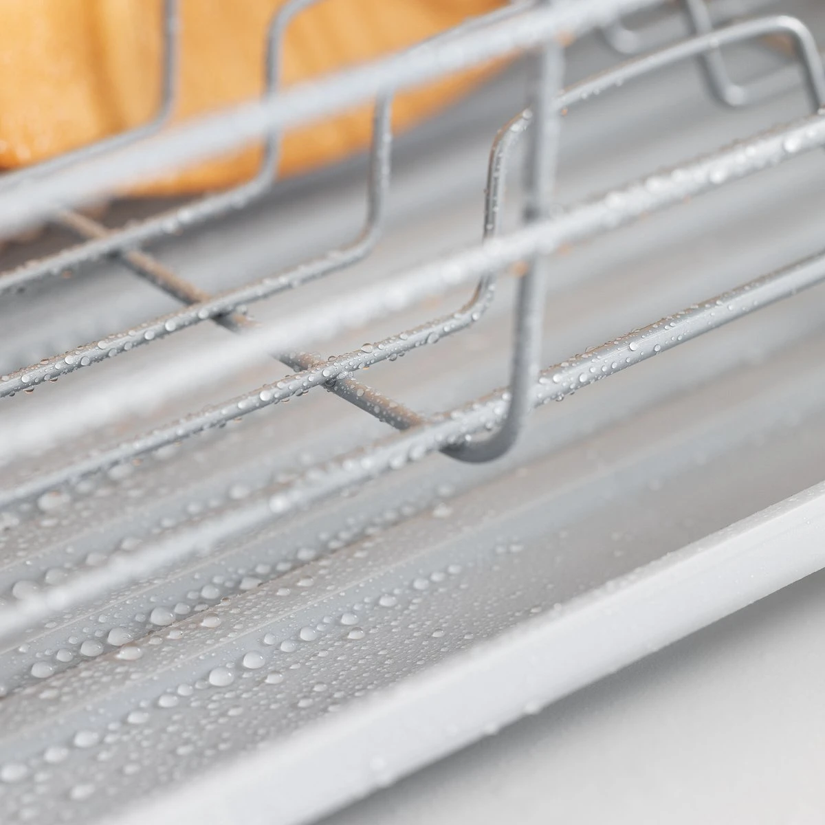 Navaris Afdruiprek Met Uitneembare Bestekhouder - Afwasrek Met Losse Lekbak - Vaatwasrek Met Plateau - Voor Bestek, Borden, Schalen En Pannen 2 Navaris Afdruiprek Met Uitneembare Bestekhouder - Afwasrek Met Losse Lekbak - Vaatwasrek Met Plateau - Voor Bestek, Borden, Schalen En Pannen - Afbeelding 2