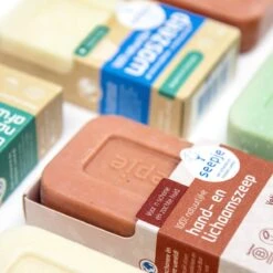 Seepje Zeepvariatie - Hand- En Lichaamszeep - Waszeep - Afwaszeep - Natuurlijke Ingredienten - 0% Plastic 14 Seepje Zeepvariatie - Hand- En Lichaamszeep - Waszeep - Afwaszeep - Natuurlijke Ingredienten - 0% Plastic -Winkel Voor Schoonmaakartikelen 1200x1200 1430