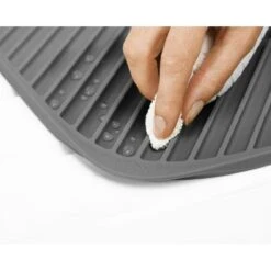 "Joseph Joseph Afdruipmat - Flume - Large - 31 X 43,5 Cm - Grijs" 9 "Joseph Joseph Afdruipmat - Flume - Large - 31 X 43,5 Cm - Grijs" -Winkel Voor Schoonmaakartikelen 1200x1200 1556