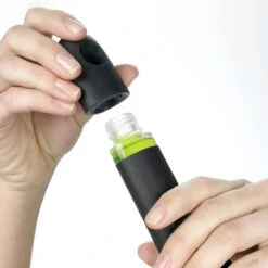 OXO Good Grips Afwasborstel Met Zeepdispenser 10 OXO Good Grips Afwasborstel Met Zeepdispenser -Winkel Voor Schoonmaakartikelen 1200x1200 1576