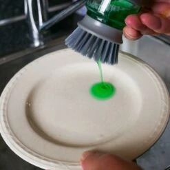 In Round Afwasborstel Met Zeepdispenser / Zeepreservoir – Inclusief Houder – Grijs – Afwas Borstel – Zeep Handborstel – Doseerpomp – Afwasmiddel Dispenser – Navulbaar -Winkel Voor Schoonmaakartikelen 1200x1200 1584