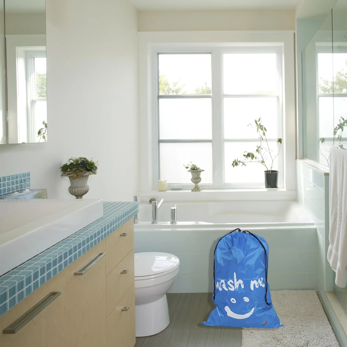 Wonair - Waszakken Voor Wasgoed - 60x90cm - Hemelsblauw - Met Trekkoord 4 Wonair - Waszakken Voor Wasgoed - 60x90cm - Hemelsblauw - Met Trekkoord - Afbeelding 4