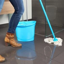 Secucare Anti Slip Spray 100ml - Antislip Voor Tegelvloeren -Winkel Voor Schoonmaakartikelen 1200x1200 888