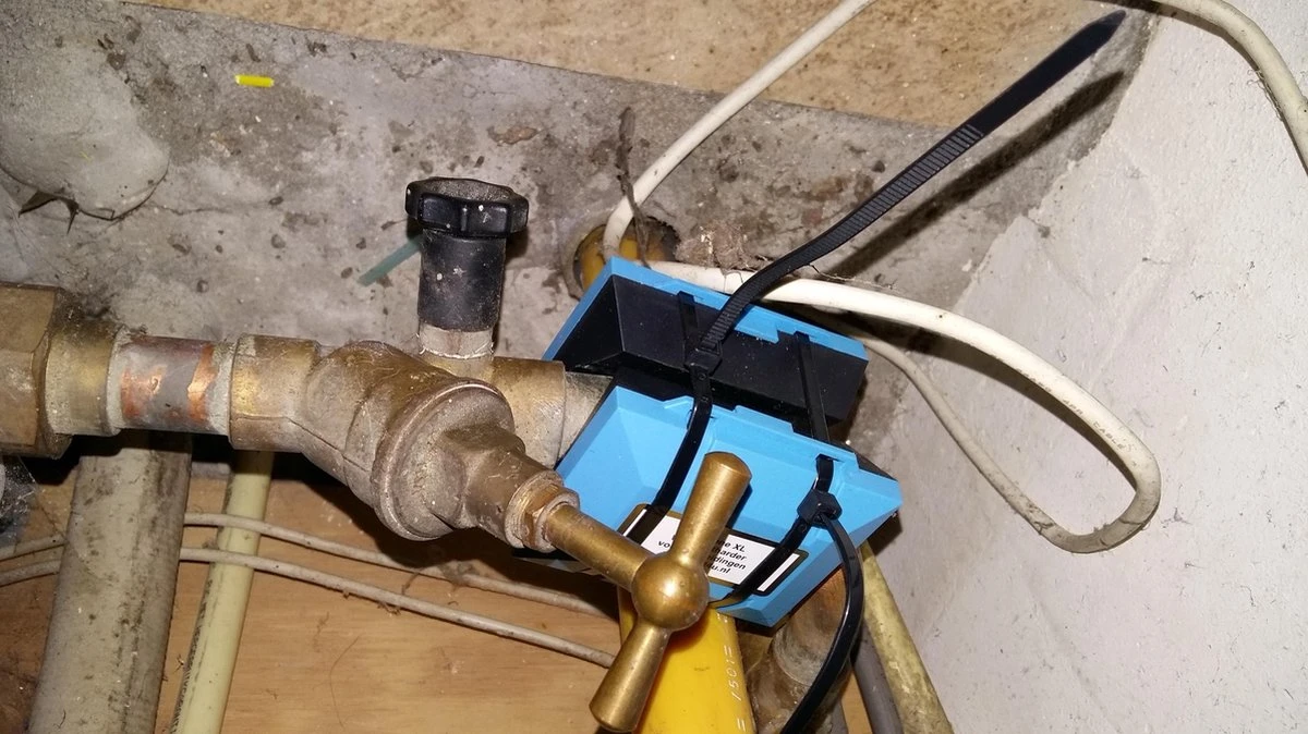 Alpine® Hét Waterontharder Alternatief All-in-one XL Antikalk Magneet Voor Koper En Kunststof Leidingen 20.000 Gauss - Energiebesparing - Energie Besparen - Gas Besparen 5 Alpine® Hét Waterontharder Alternatief All-in-one XL Antikalk Magneet Voor Koper En Kunststof Leidingen 20.000 Gauss - Energiebesparing - Energie Besparen - Gas Besparen - Afbeelding 5