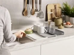 Joseph Joseph - Tier - Afdruipmat - Uitschuifbaar - Grijs 15 Joseph Joseph - Tier - Afdruipmat - Uitschuifbaar - Grijs -Winkel Voor Schoonmaakartikelen 1200x900 24