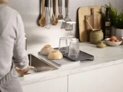 Joseph Joseph - Tier - Afdruipmat - Uitschuifbaar - Grijs 24 Joseph Joseph - Tier - Afdruipmat - Uitschuifbaar - Grijs -Winkel Voor Schoonmaakartikelen 1200x900 27