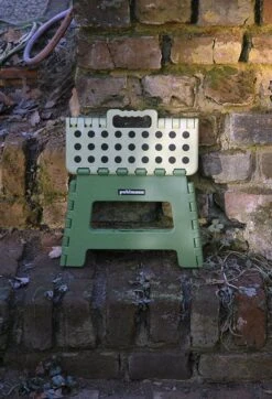 PUHLMANN - Inklapbare Kruk, JAMES, Plastic, Groen, 22 Cm Hoog, Max 100kilo -Winkel Voor Schoonmaakartikelen 819x1200 1